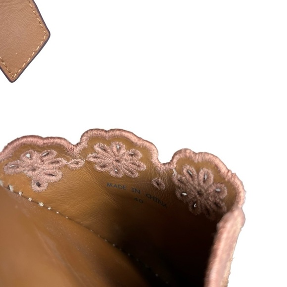 SEE BY CHLOÉ Suede Embroidered Accent Espadrilles
Womens Sz 9 / 40 - Picture 7 of 7